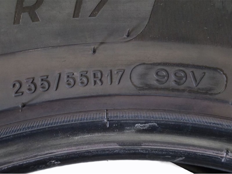 Recambio de neumaticos para » otros... sin categoria   referencia OEM IAM 2355517 2355517 235551799